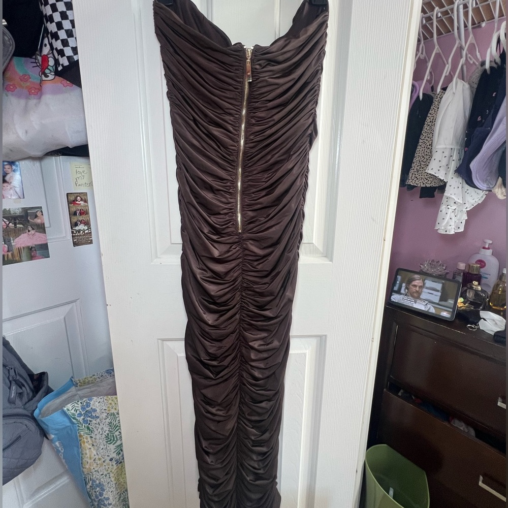 Bodycon Ruched Dress - Picture 2 of 2
